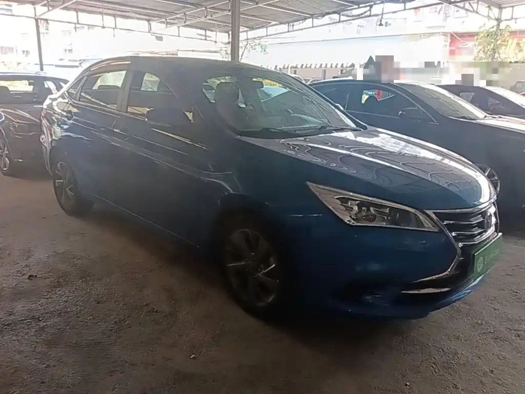 Changan Eado DT — миниатюра 4