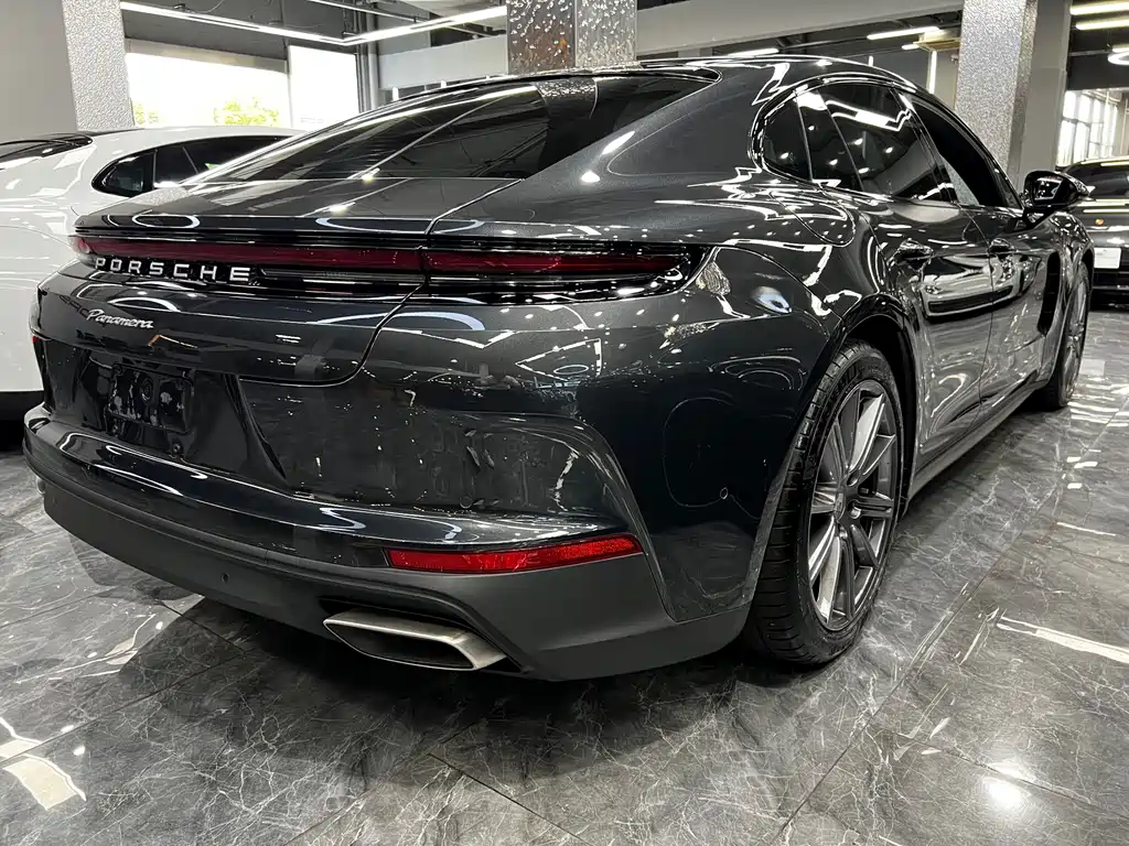 Porsche Panamera — миниатюра 23