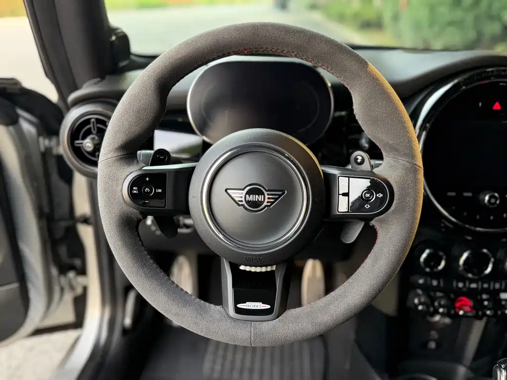 Mini JCW 2023 2.0T JOHN COOPER WORKS ALL-IN
