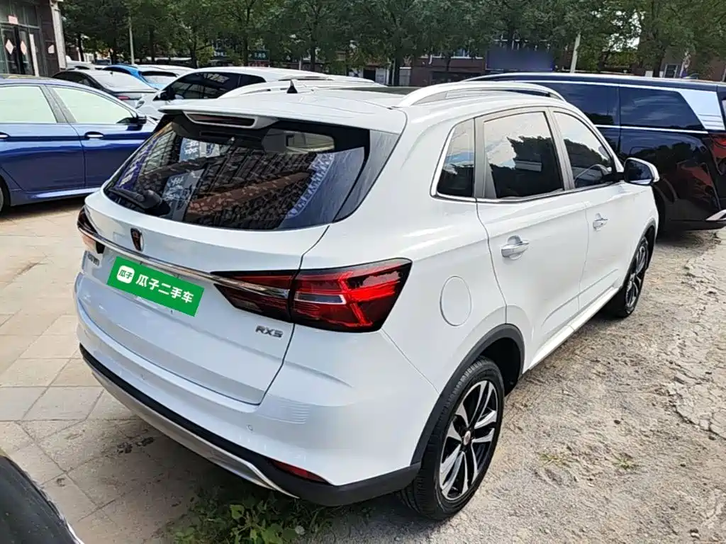 Roewe RX3 — миниатюра 7