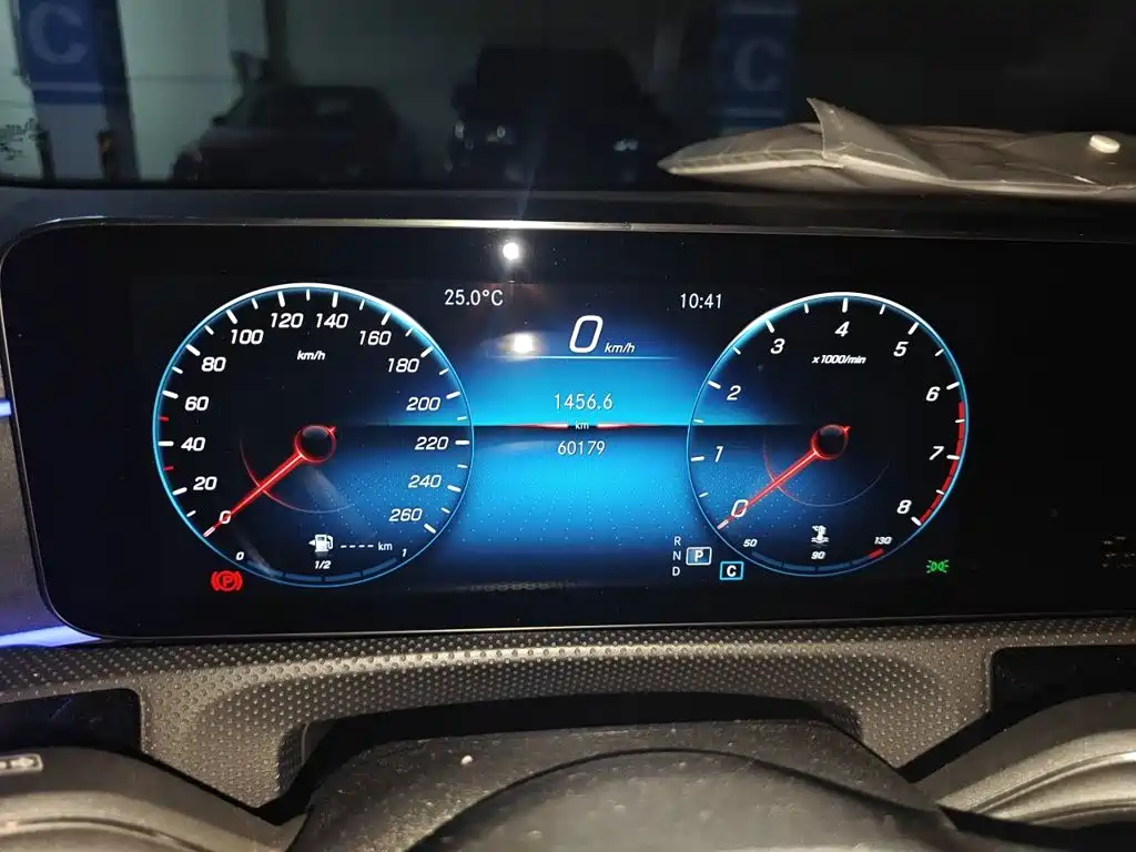 Mercedes-Benz CLA (Import) — миниатюра 12