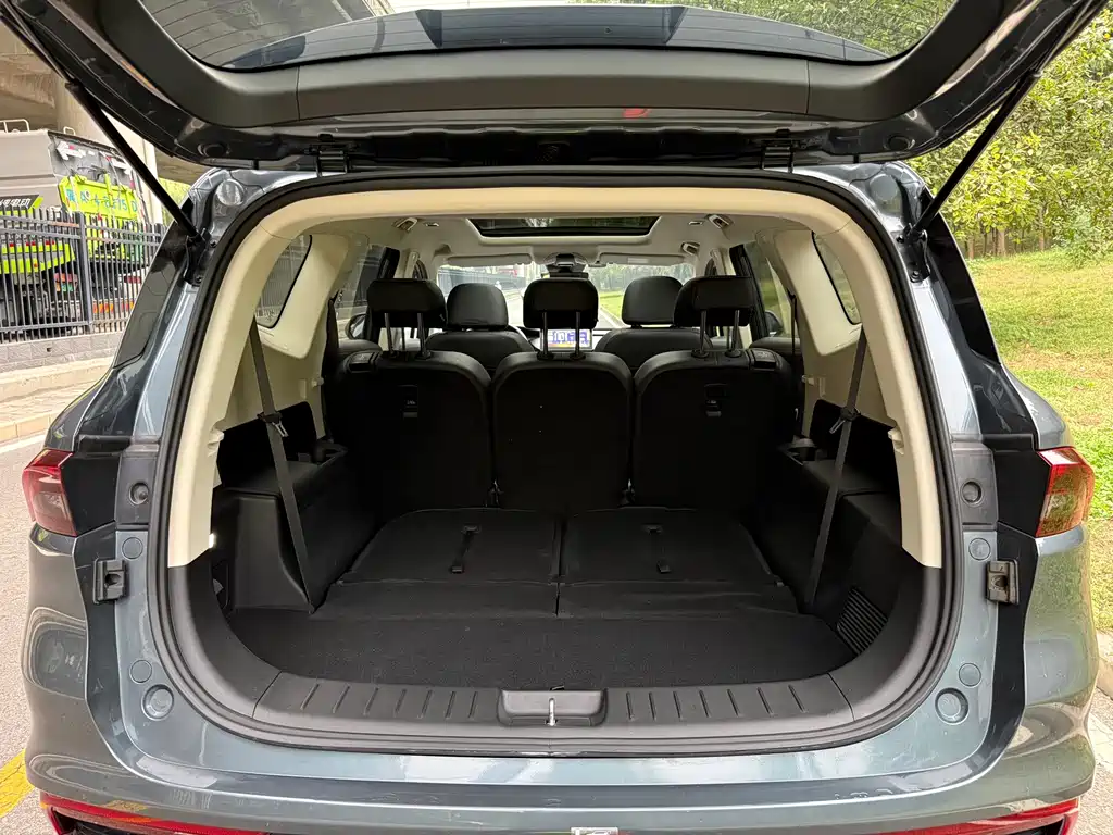 Geely Haoyue — миниатюра 24
