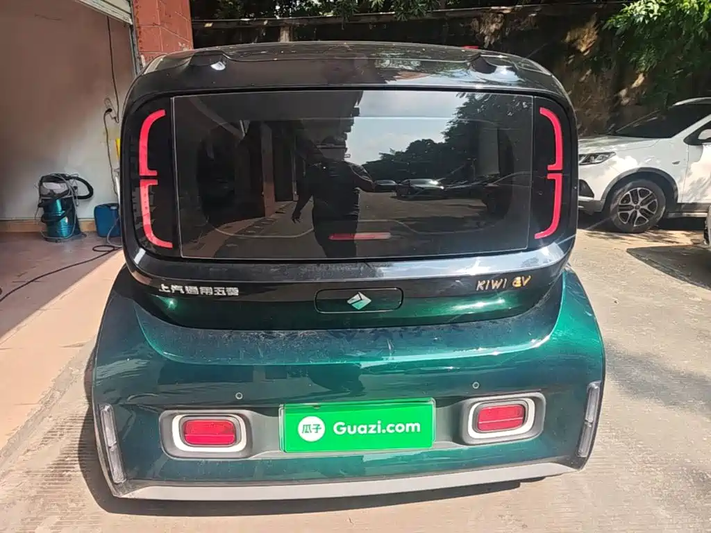 Baojun KiWi EV — миниатюра 6