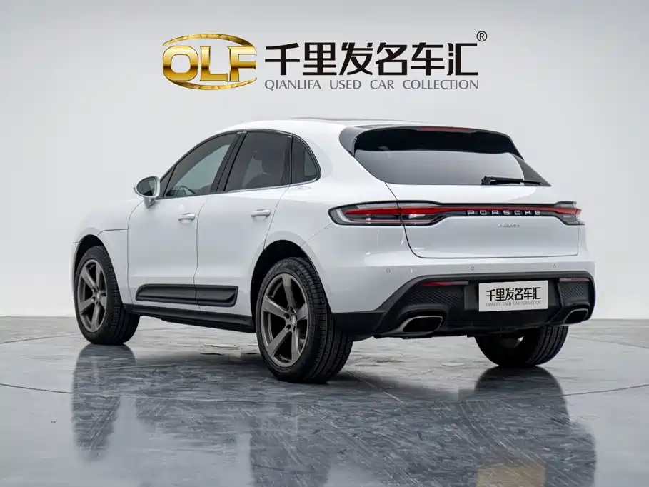 Porsche Macan — миниатюра 8