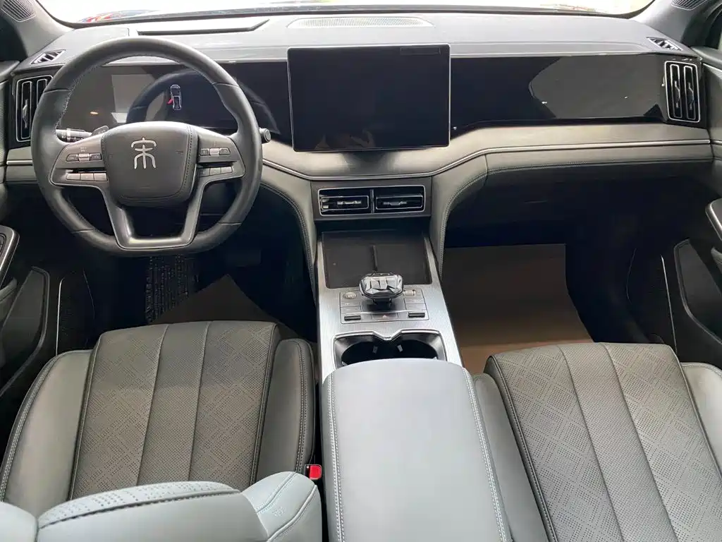 BYD L DM-i — миниатюра 8