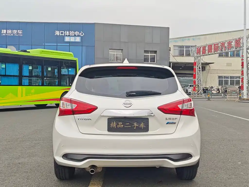 Nissan Tiida 2019 1.6L CVT VI