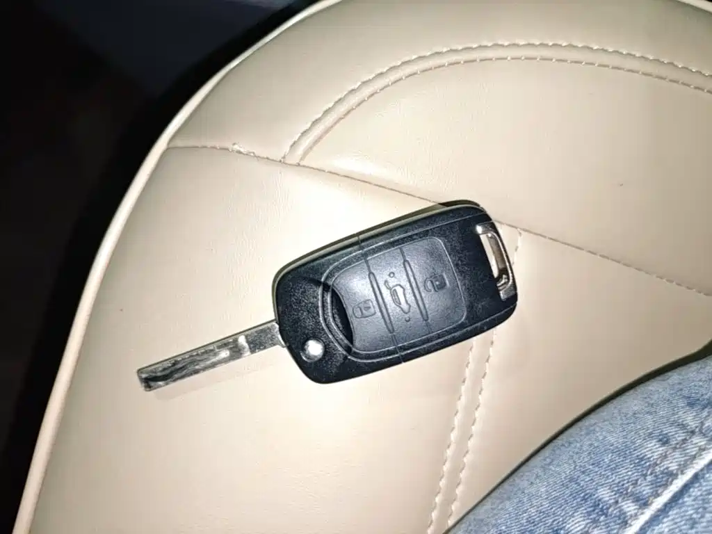 Wuling MINIEV — миниатюра 9
