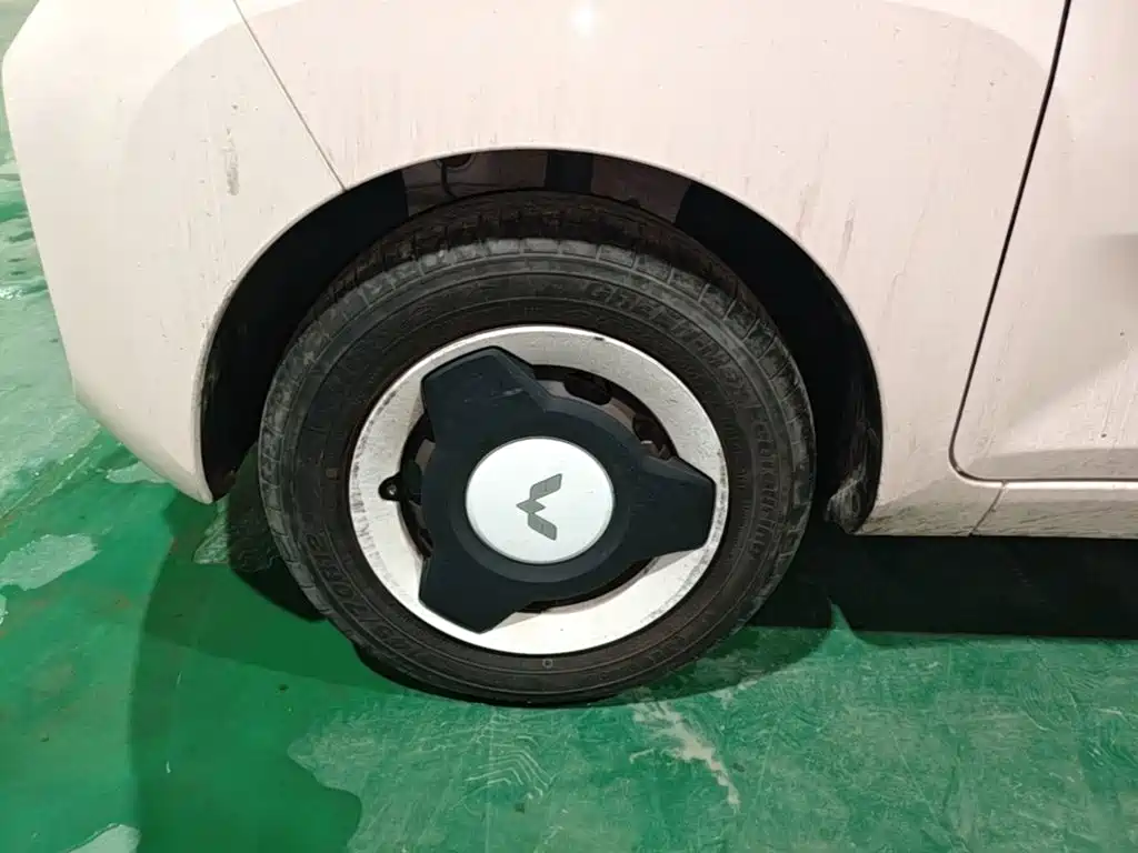 Wuling MINIEV — миниатюра 23