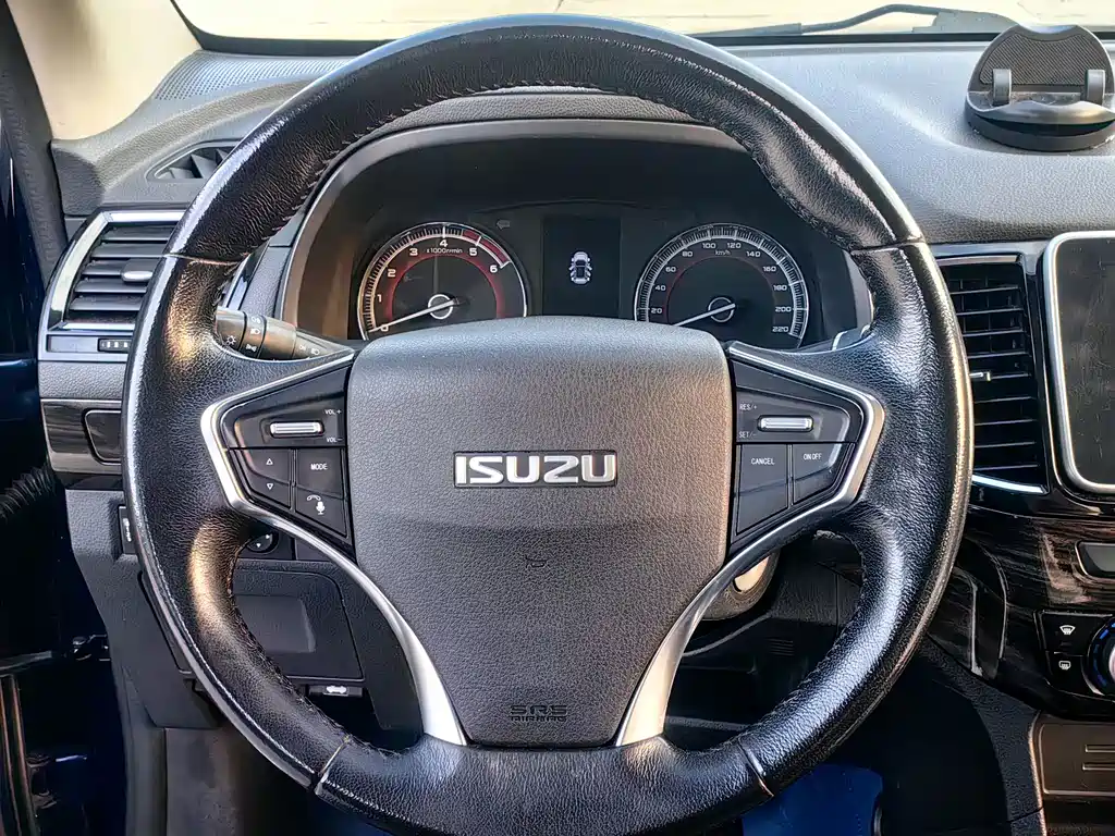 Isuzu Lingtuo — миниатюра 16