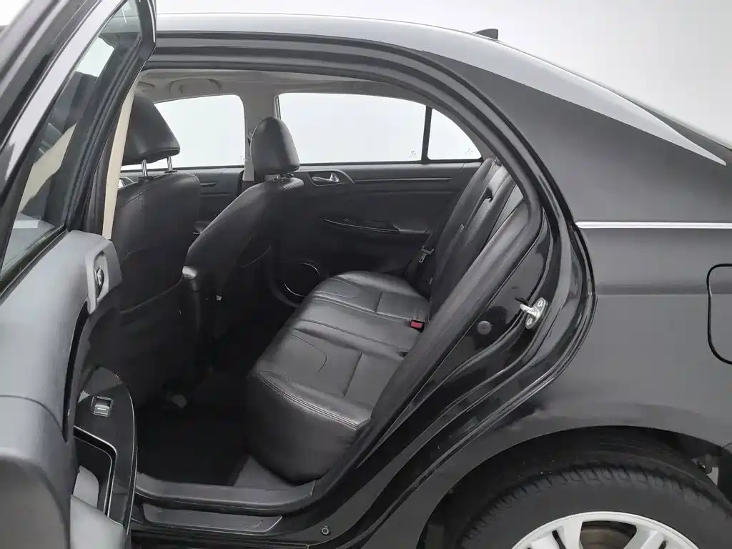 BYD Surui — миниатюра 15