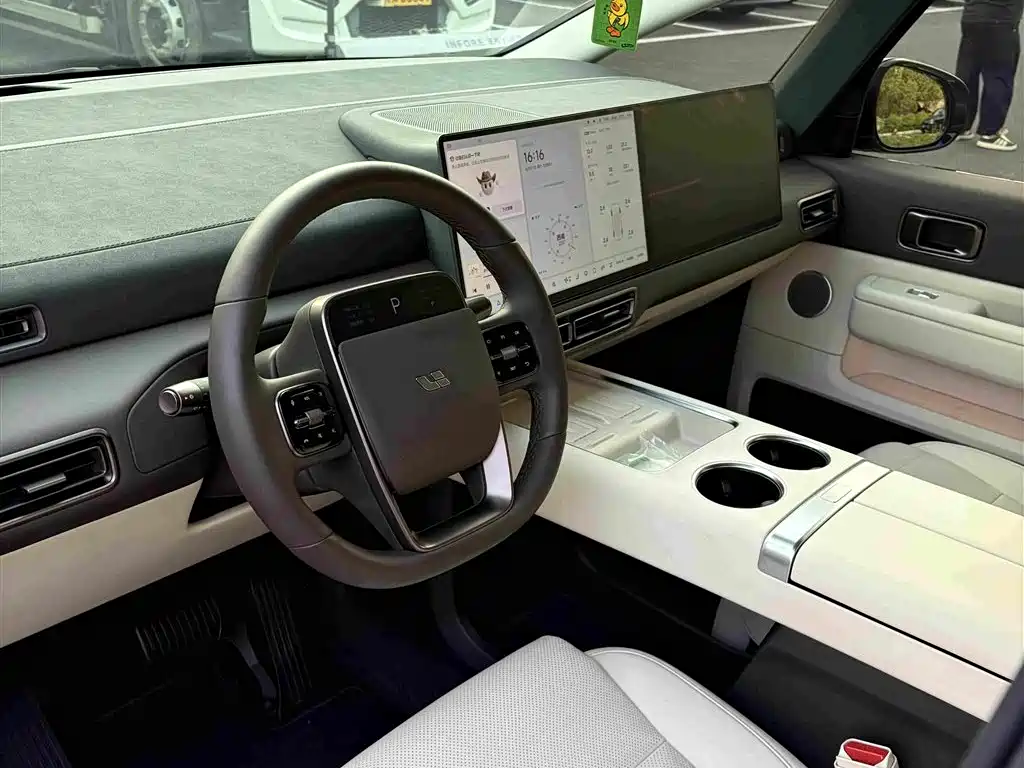 Li Auto Li MEGA — миниатюра 11
