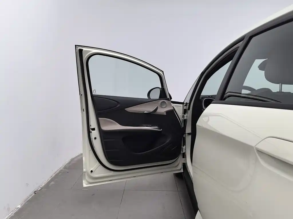 BYD Dolphin — миниатюра 8