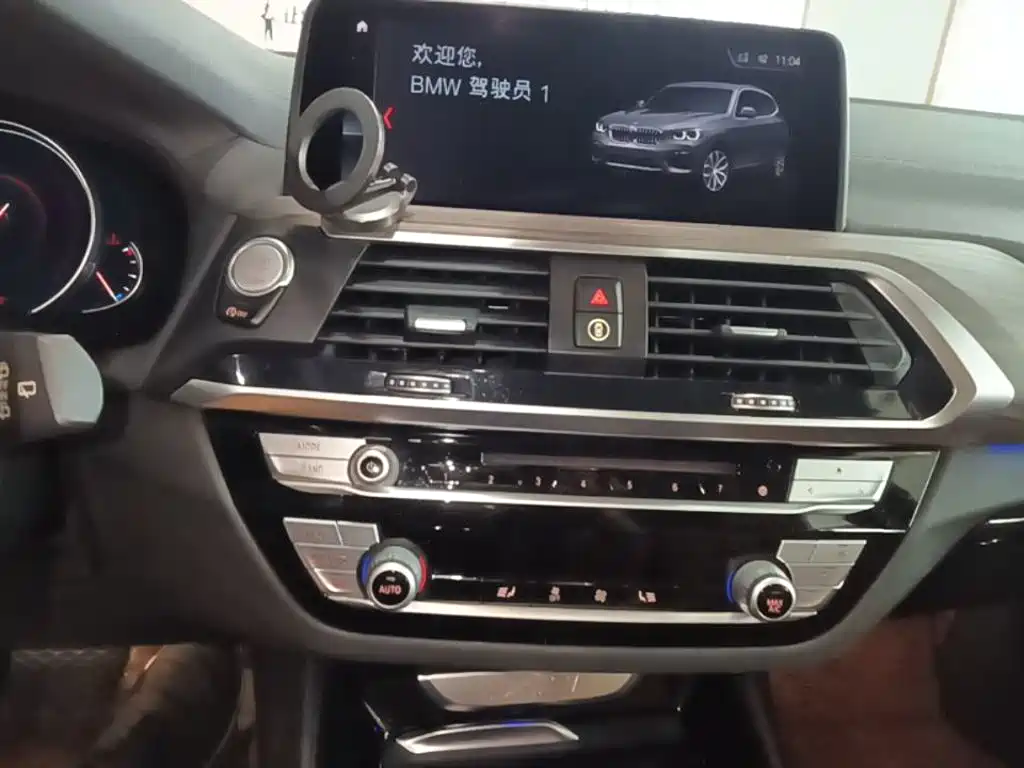 BMW X3 — миниатюра 13