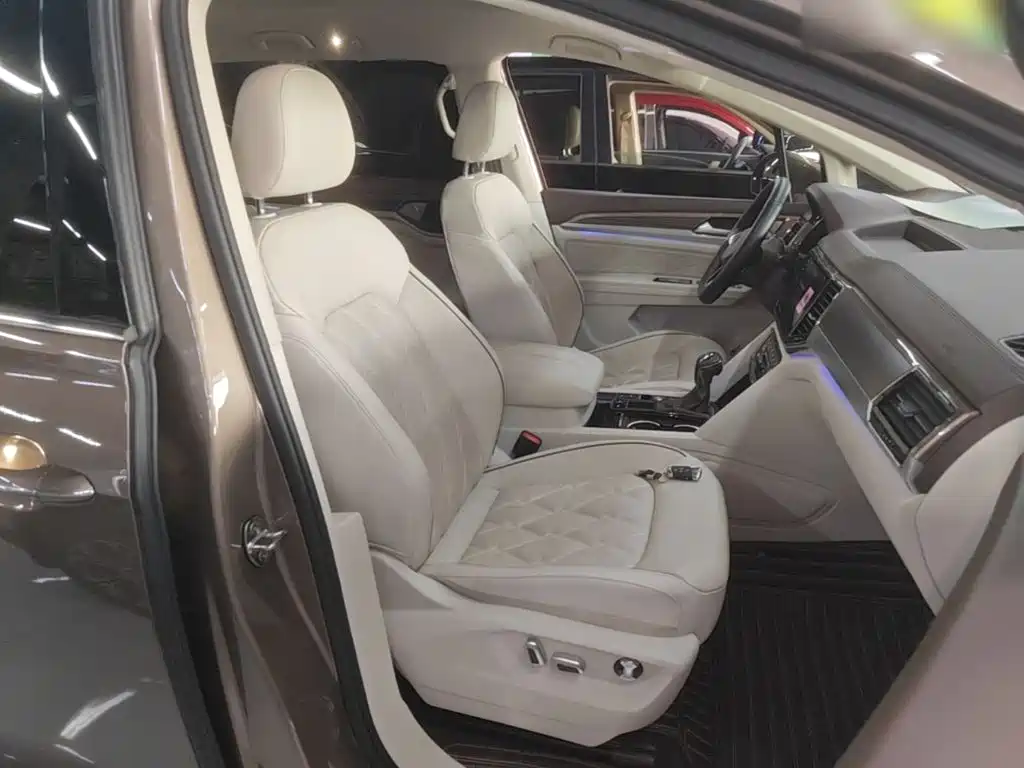 Volkswagen Viloran — миниатюра 25