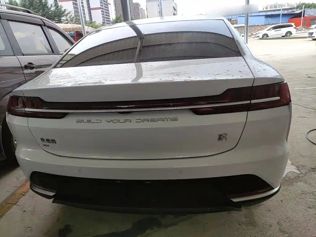 BYD Han — миниатюра 6