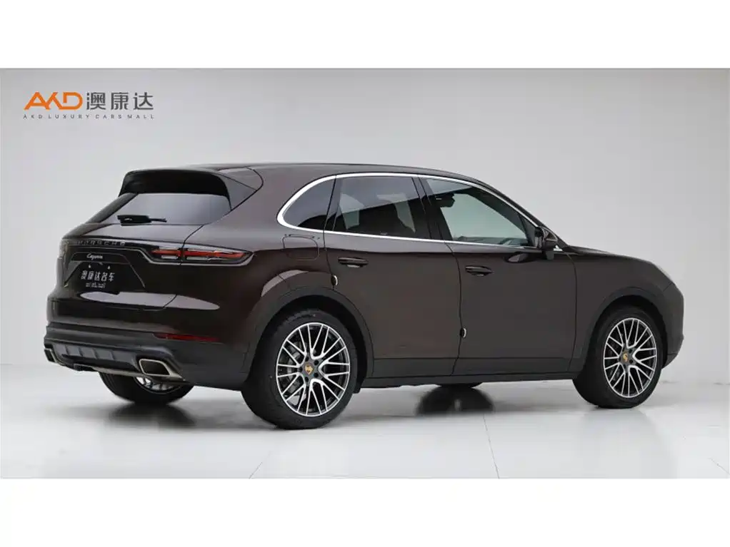 Porsche Cayenne — миниатюра 3