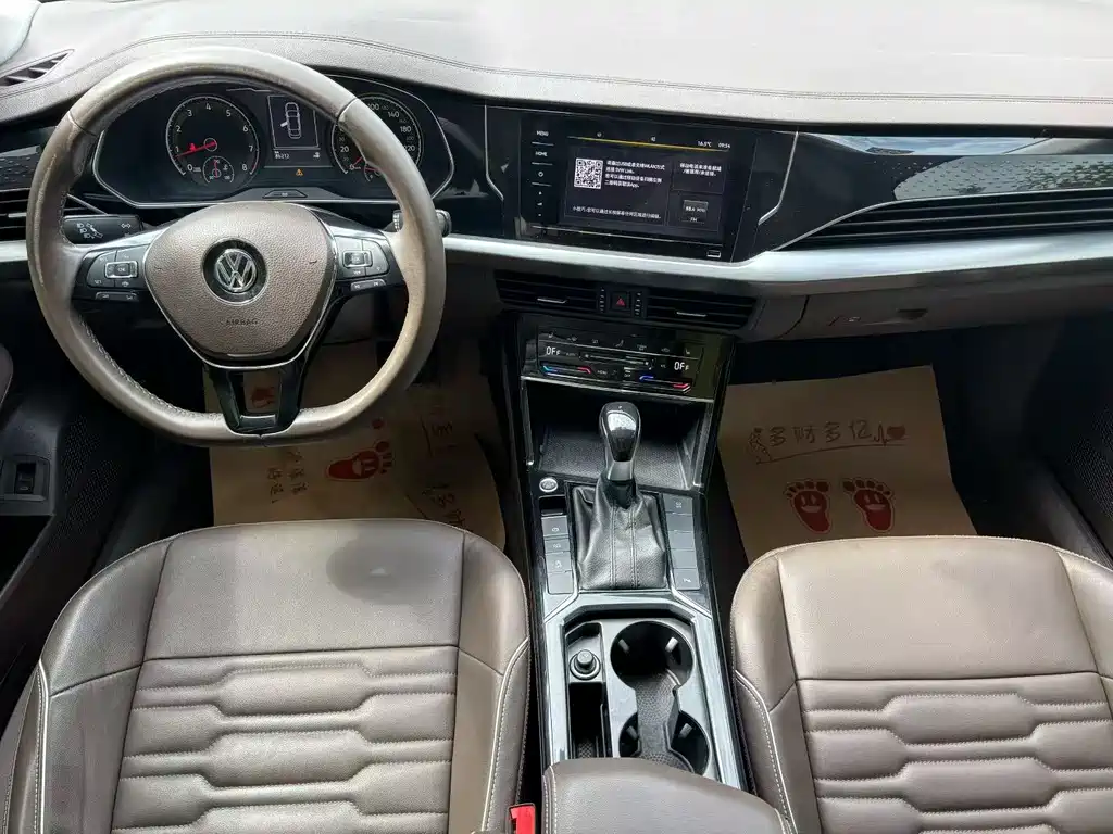 Volkswagen Passat 2019 330TSI Elite VI