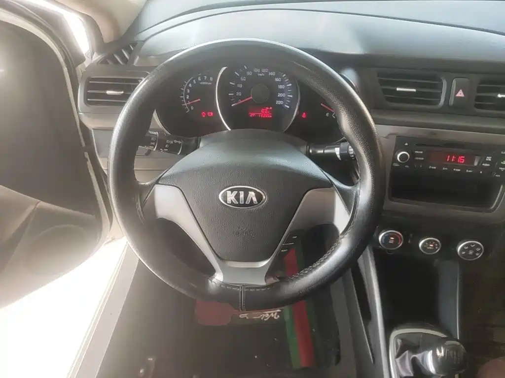 Kia K2 — миниатюра 11