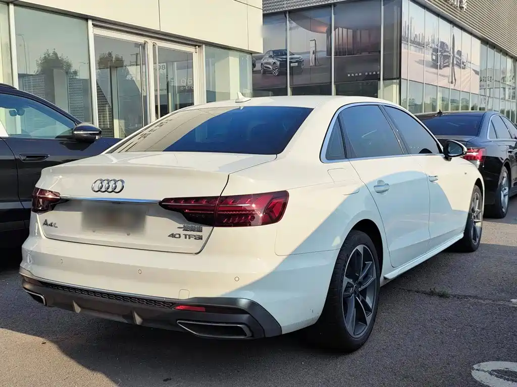 Audi A4L — миниатюра 7