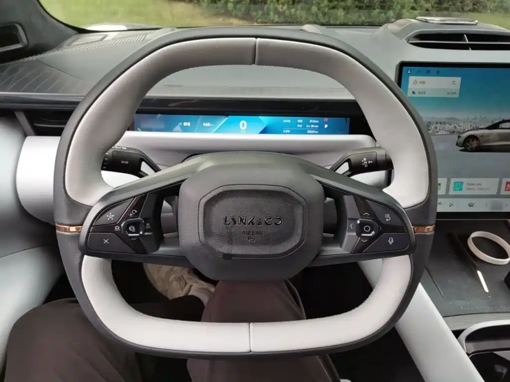 Lynk & Co Z10 — миниатюра 17