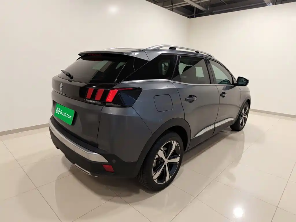 Peugeot 4008 — миниатюра 6