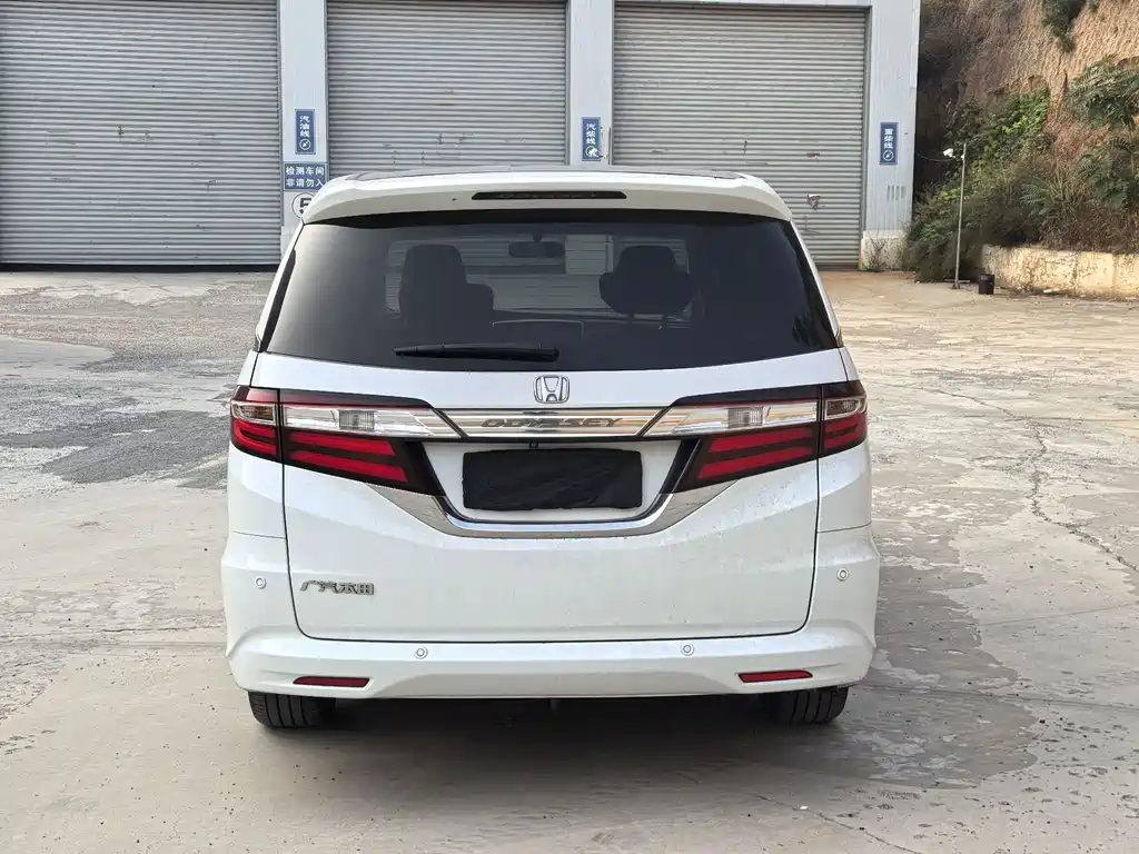 Honda Odyssey — миниатюра 8
