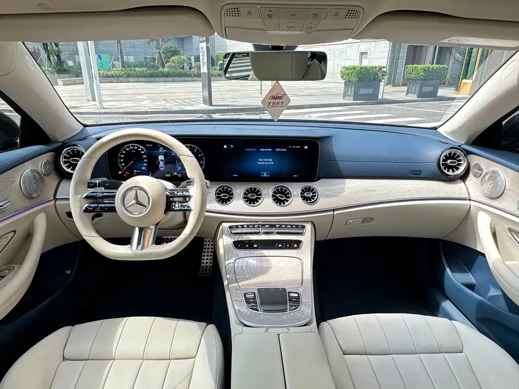 Mercedes-Benz E-Class (Import) — миниатюра 5