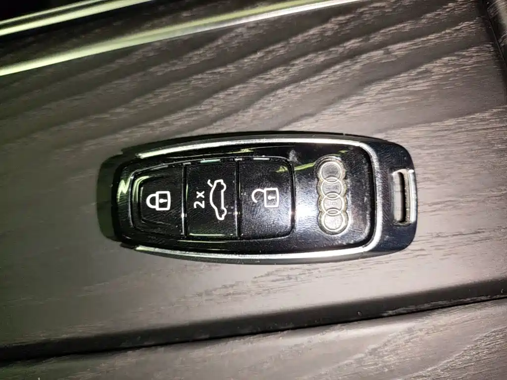 Audi A6L — миниатюра 9