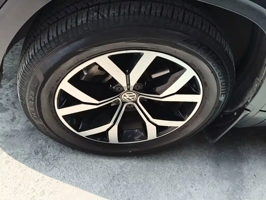 Volkswagen Teramont — миниатюра 23