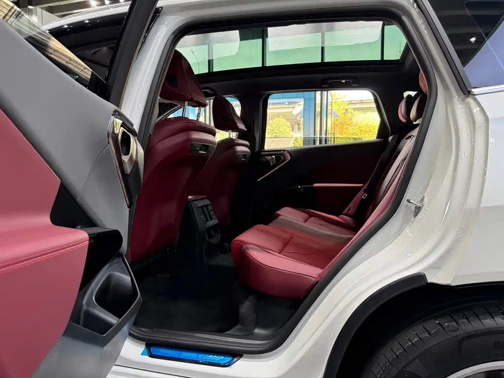 BMW X3 — миниатюра 17