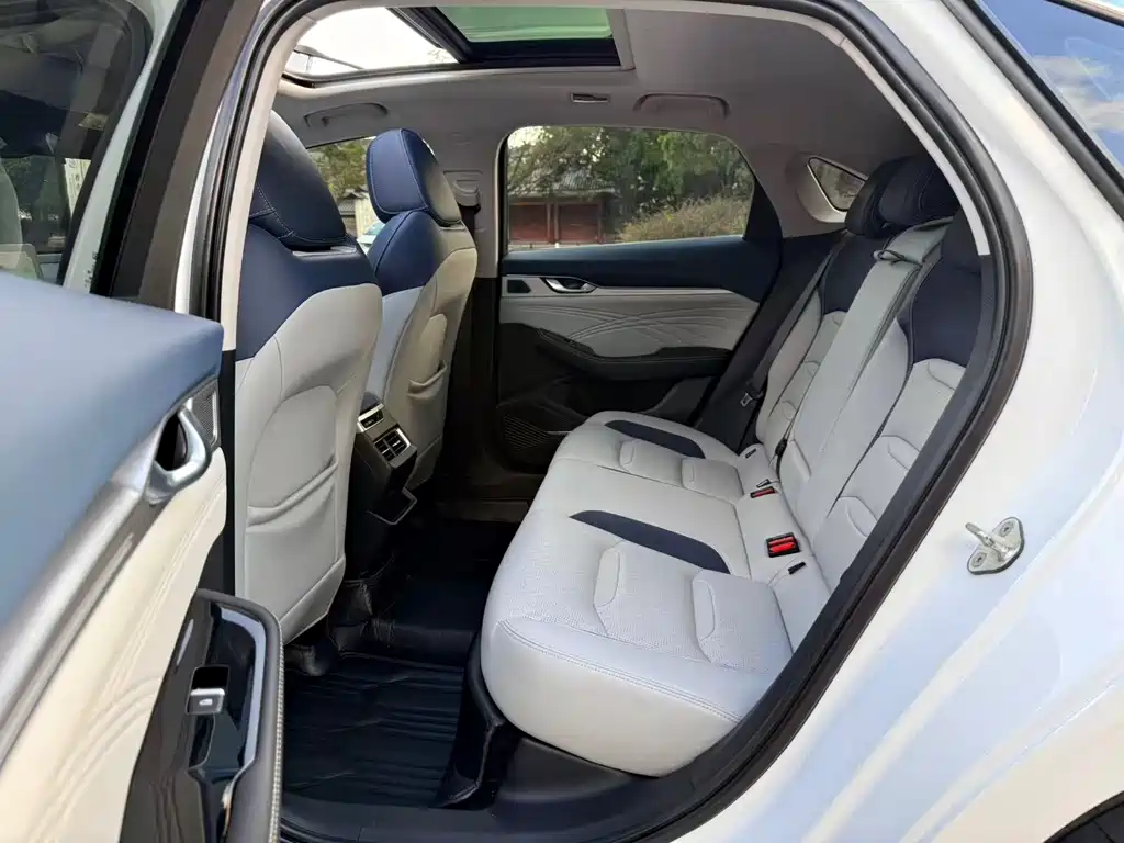 Geely Xingrui — миниатюра 5