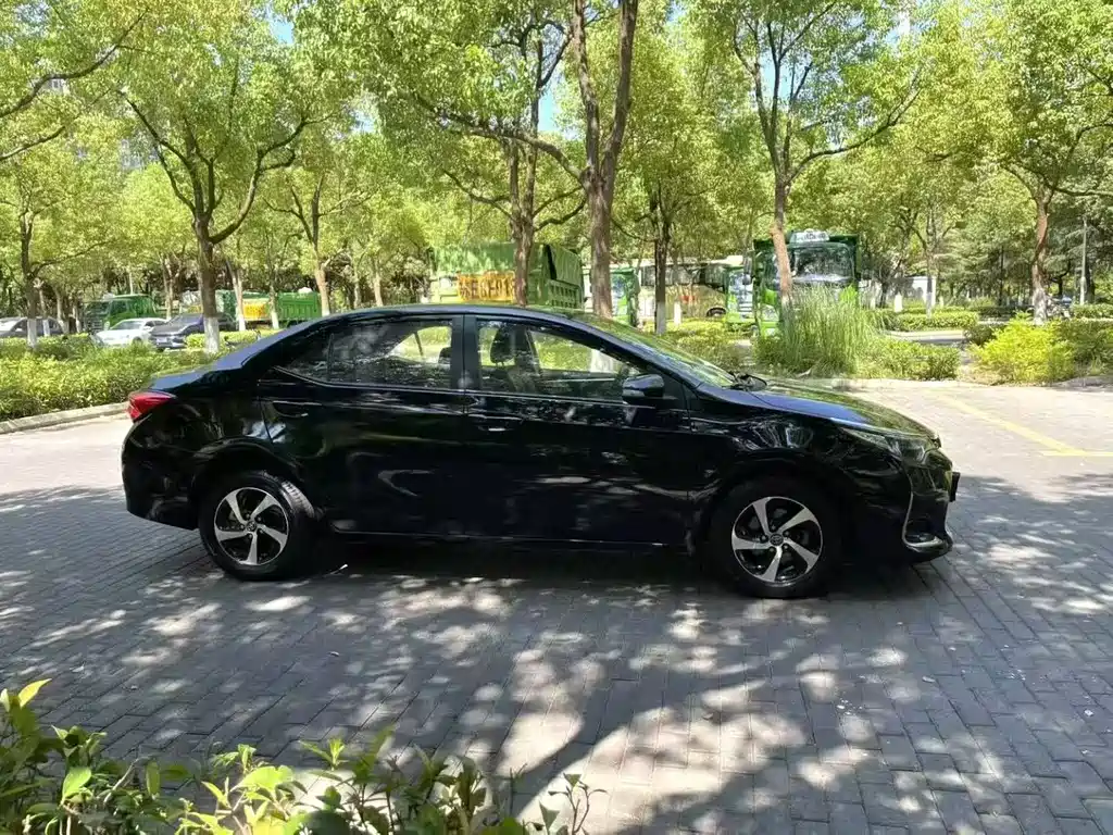 Toyota Levin — миниатюра 3