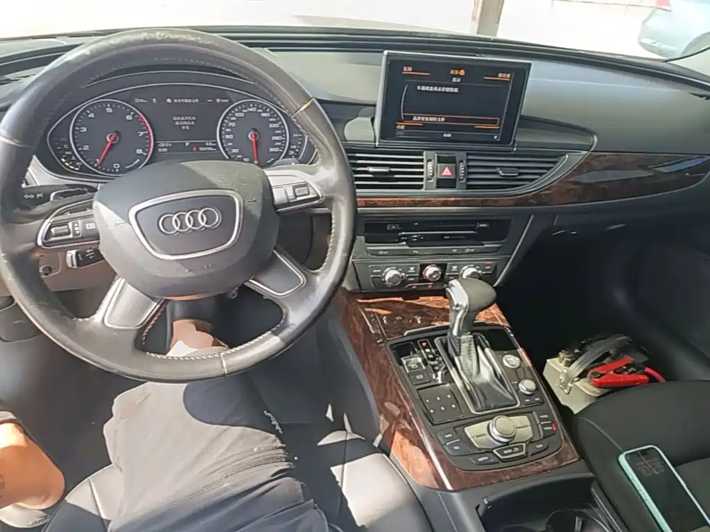 Audi A6L — миниатюра 10