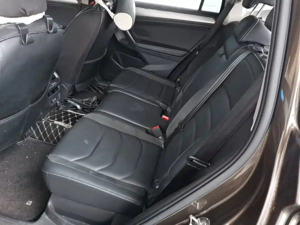 Volkswagen Tiguan L — миниатюра 17