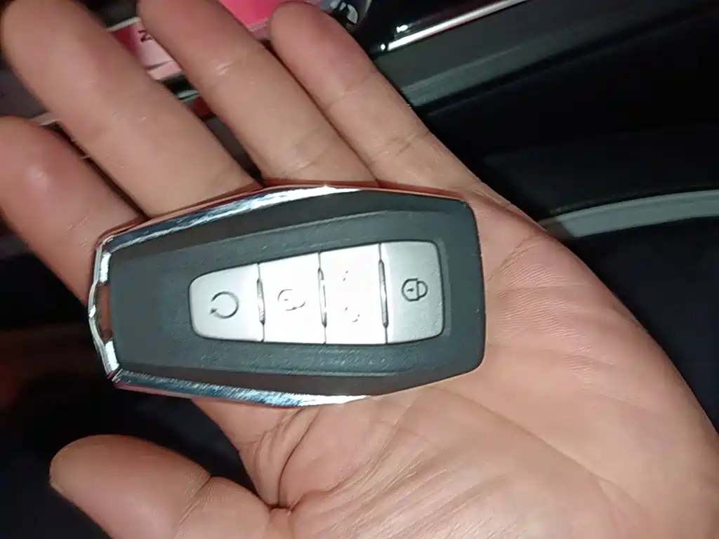 Geely Emgrand S — миниатюра 9