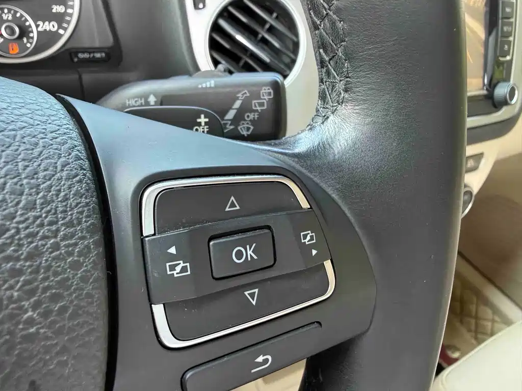 Volkswagen Tiguan — миниатюра 15