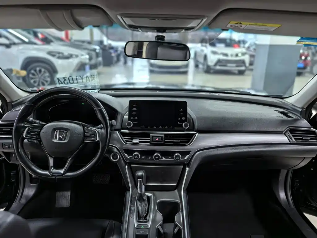 Honda Accord — миниатюра 5