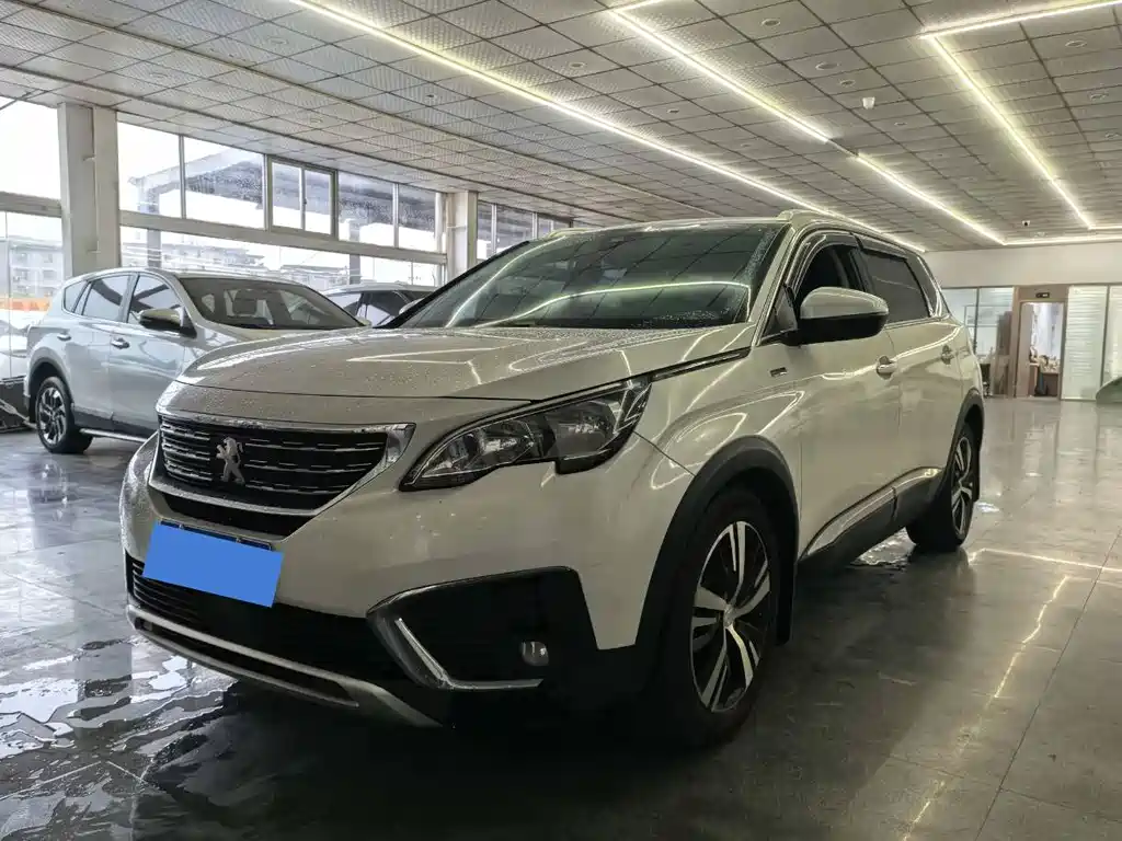 Peugeot 5008 2017