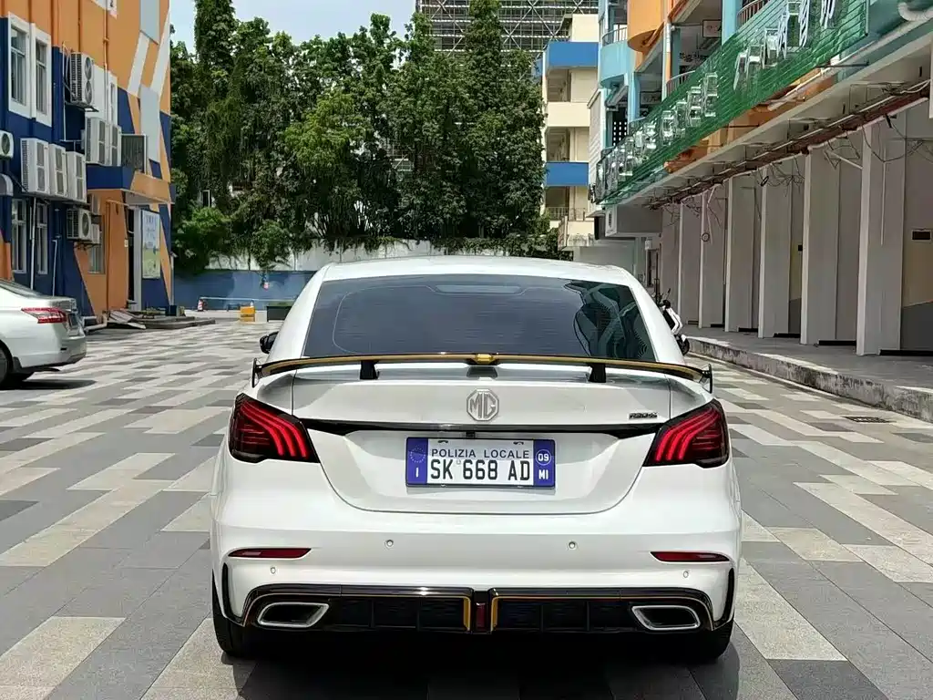 MG MG6 — миниатюра 8