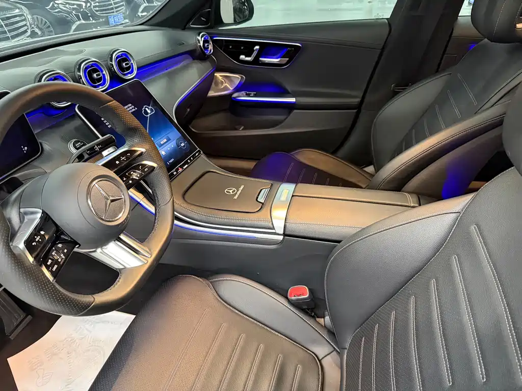 Mercedes-Benz C-Class — миниатюра 5