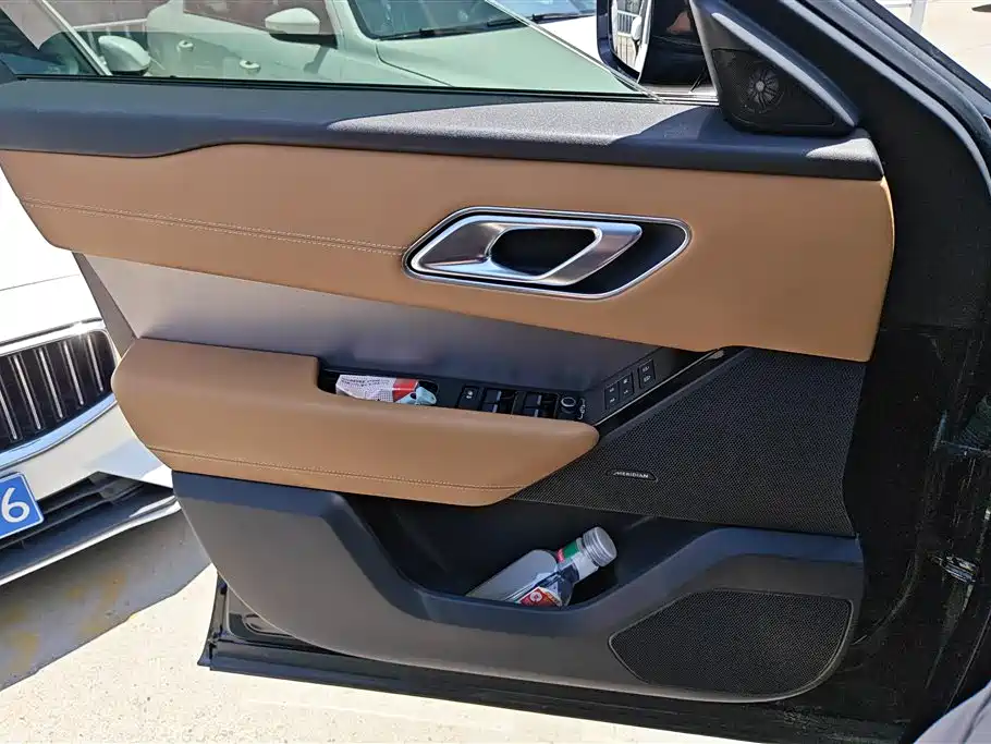 Land Rover Range Rover Velar 2022 250PS