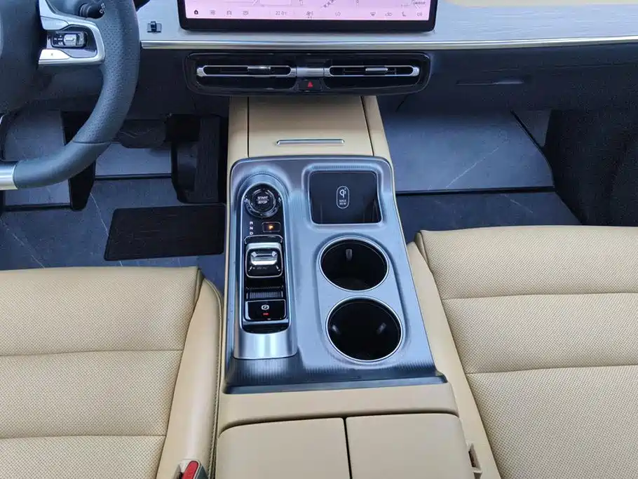 GAC Motor Trumpchi E8 — миниатюра 16