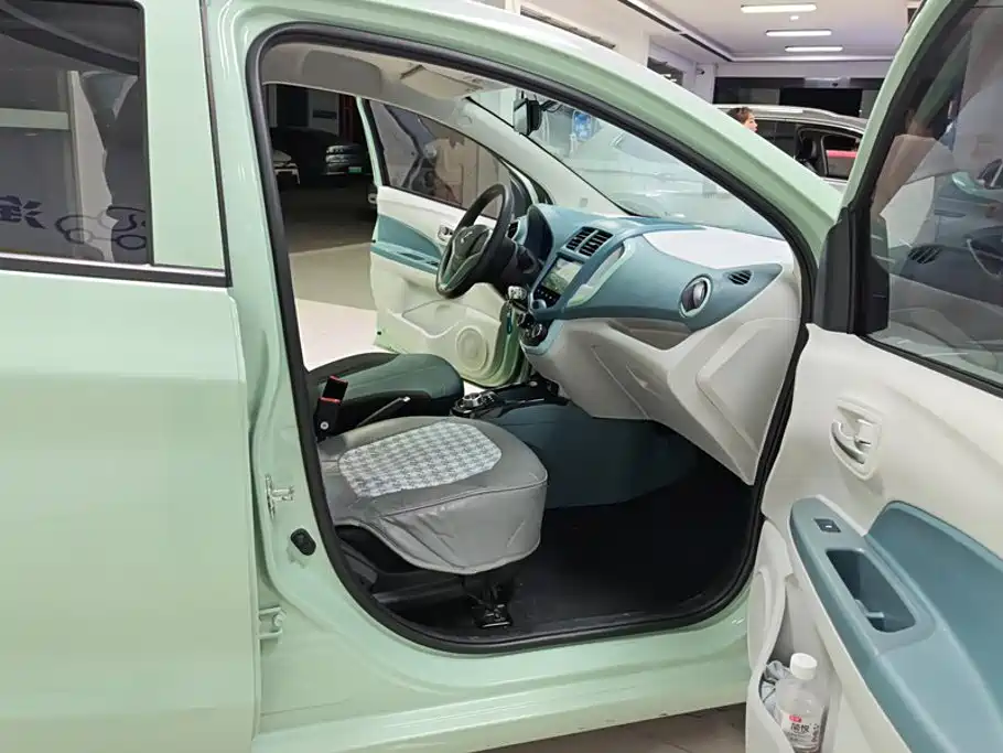 Changan Benben E-Star — миниатюра 8