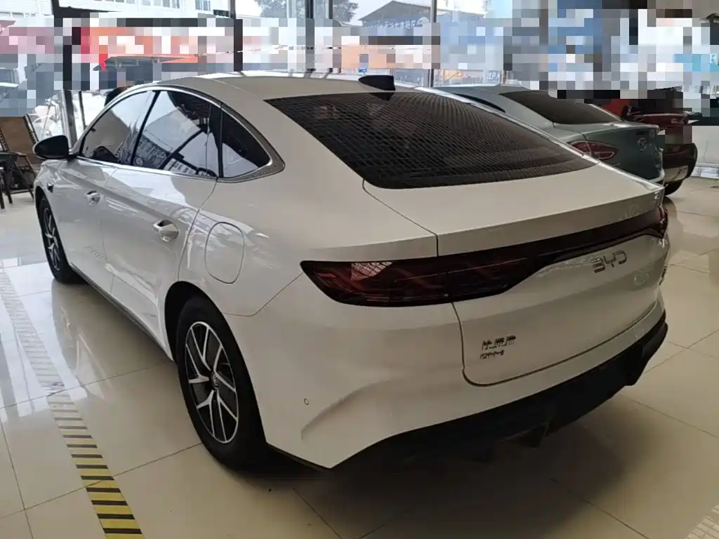 BYD Qin L — миниатюра 5