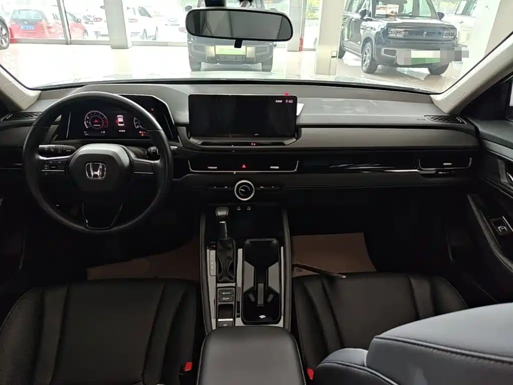 Honda Inspire — миниатюра 10