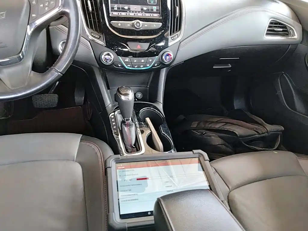 Chevrolet Cruze — миниатюра 14