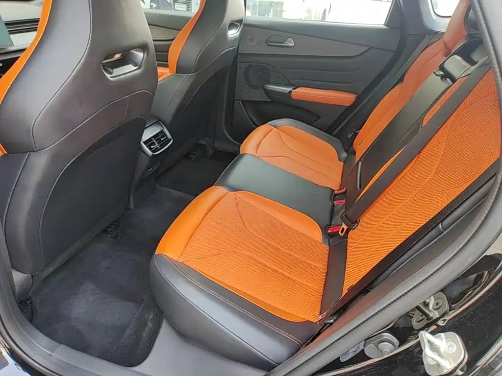 Changan UNI-V — миниатюра 17