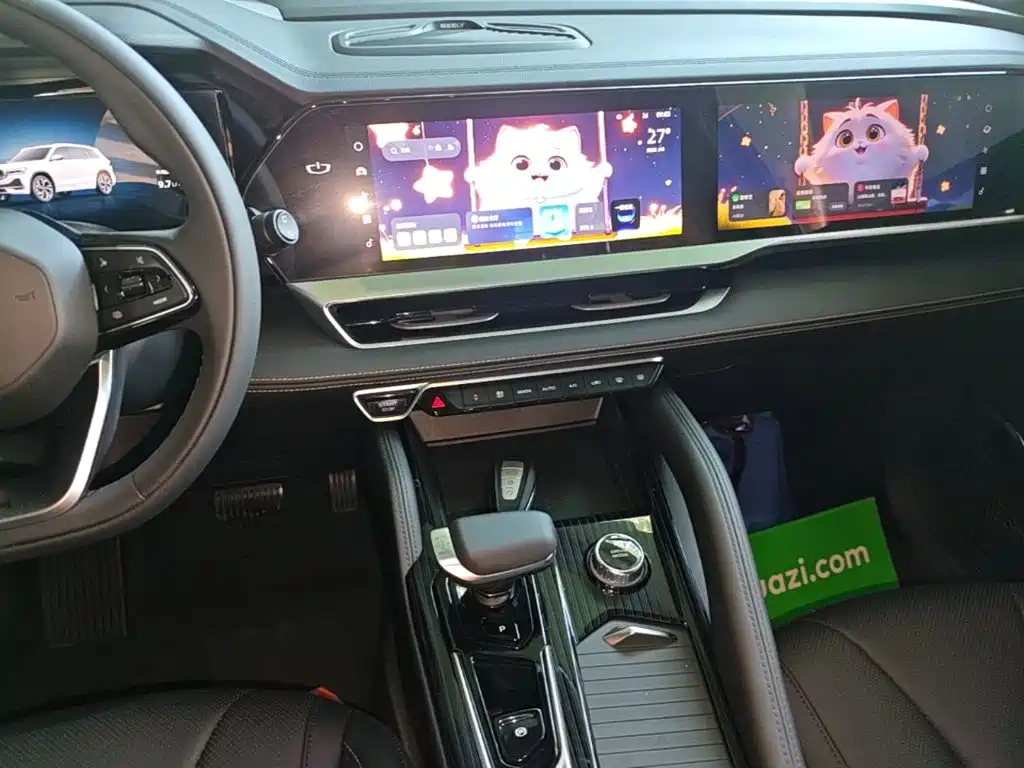 Geely Xingyue L — миниатюра 13