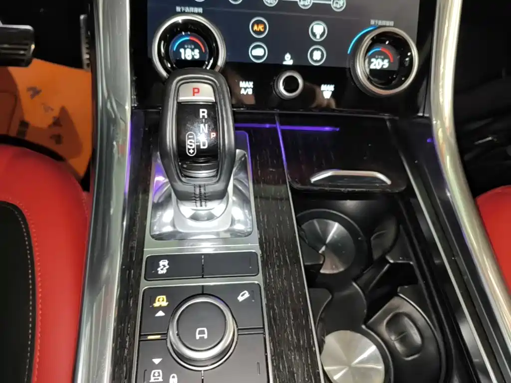 Land Rover Sport — миниатюра 14