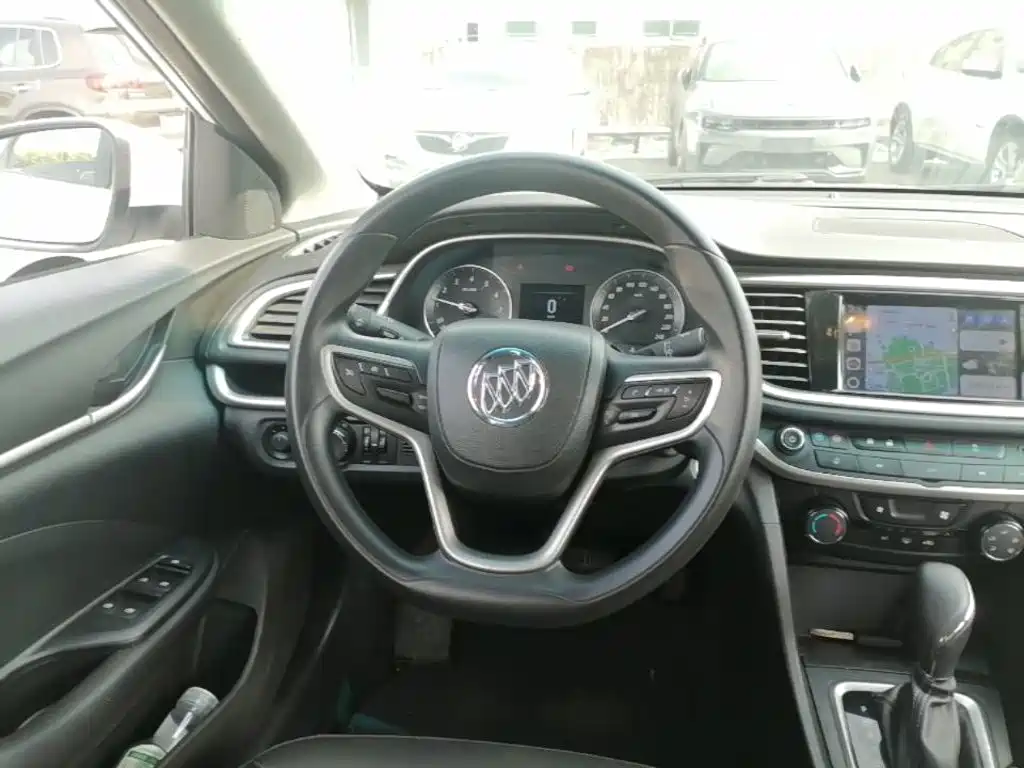 Buick Excelle — миниатюра 11